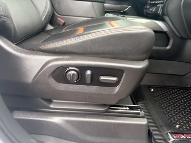 Used 2022 SUMMIT WHITE GMC AT4 image 14