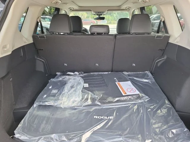 New 2026 Gray Nissan Dark Armor image 27