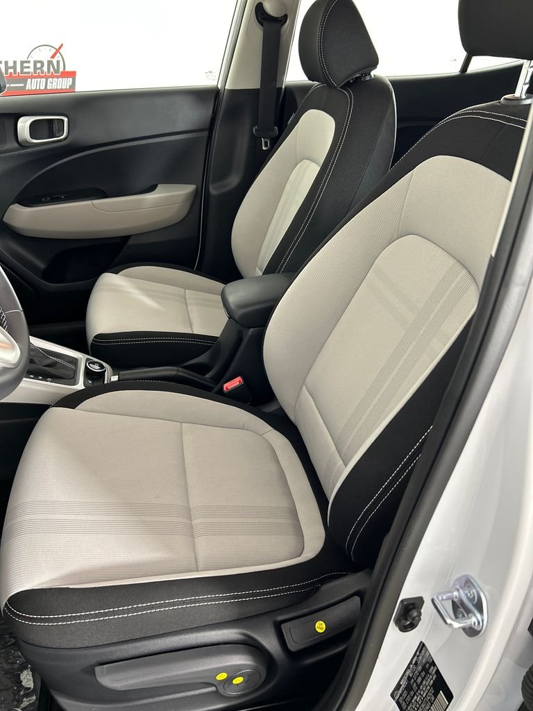 Used 2026 White Hyundai SEL image 12