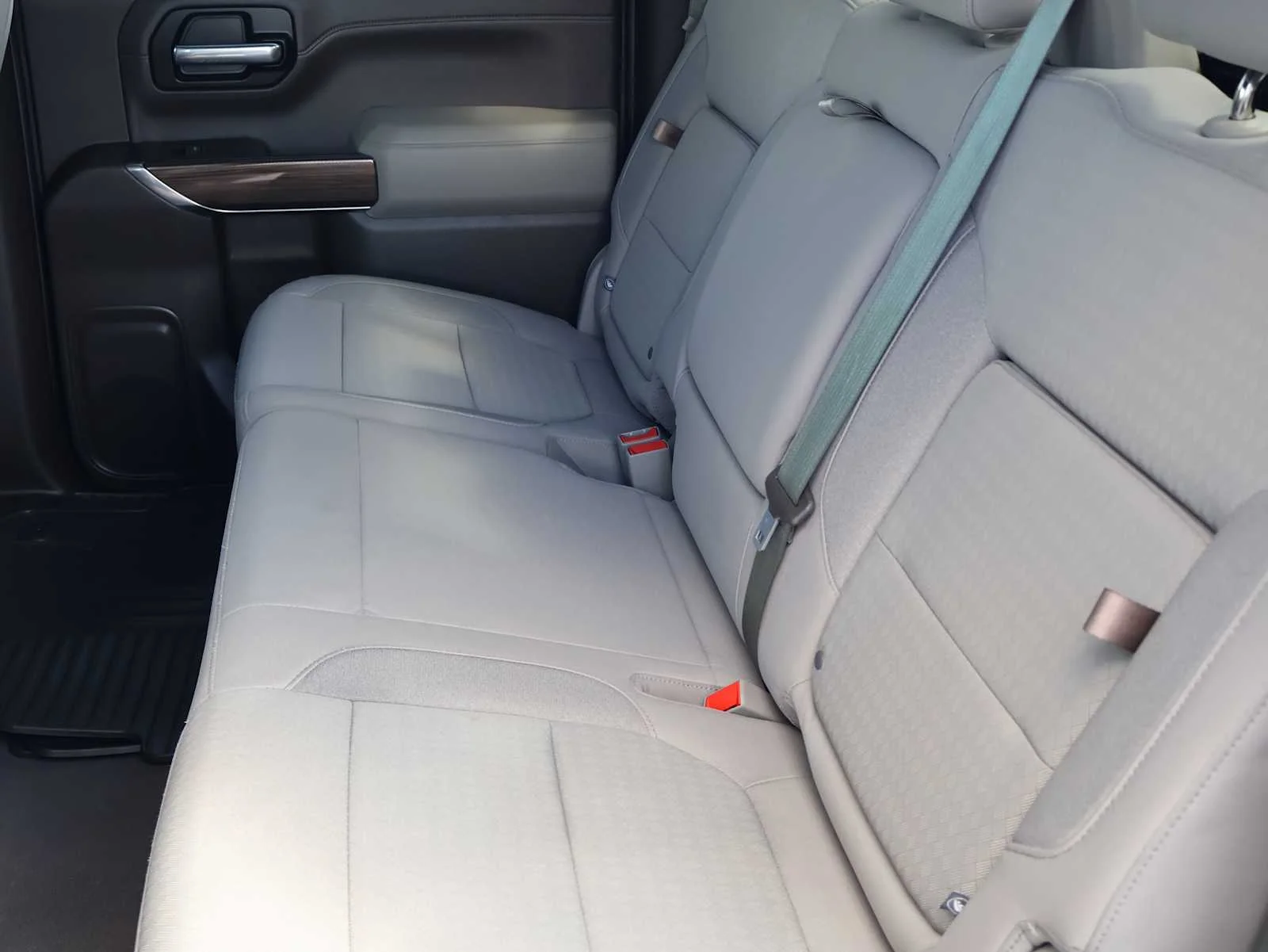 Used 2019 Black Chevrolet RST image 26