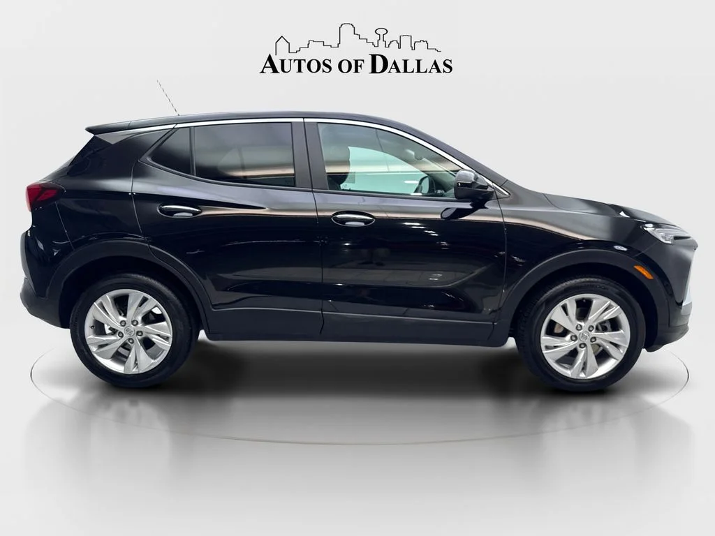 Used 2025 Black Buick Preferred image 10