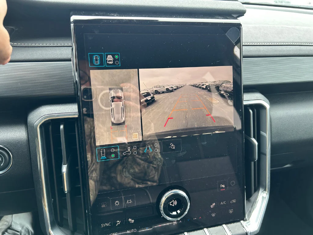 2026 GMC Acadia Elevation - Photo 25