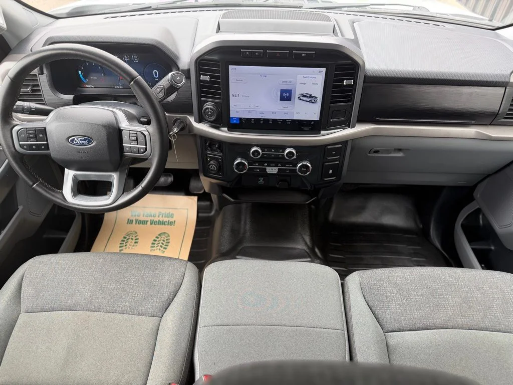 Used 2024 White Ford XLT image 11
