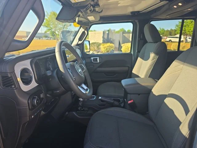 Used 2024 Gray Jeep Sahara 4xe image 15