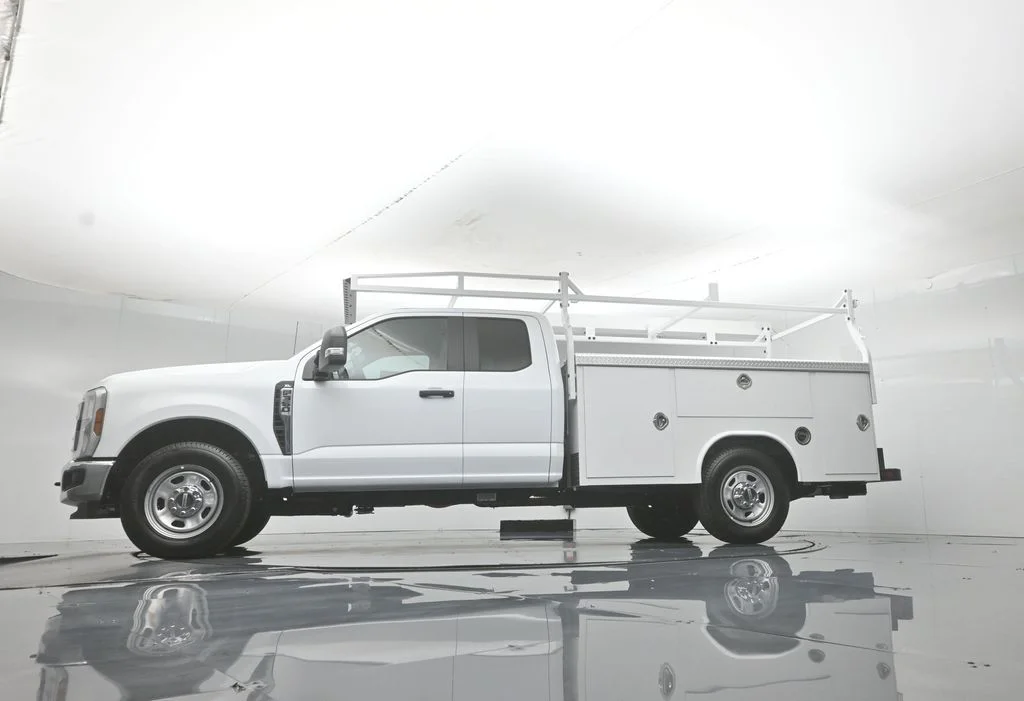 New 2026 White Ford XL image 56