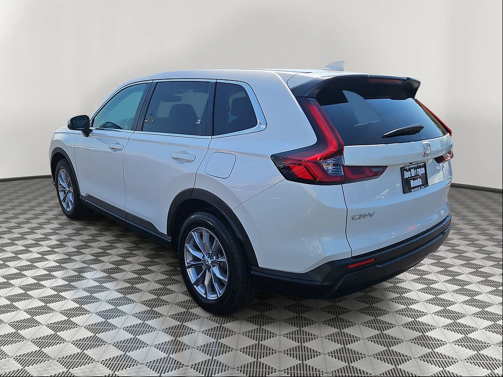 Certified Used 2024 Platinum White Pearl Honda EX-L image 3