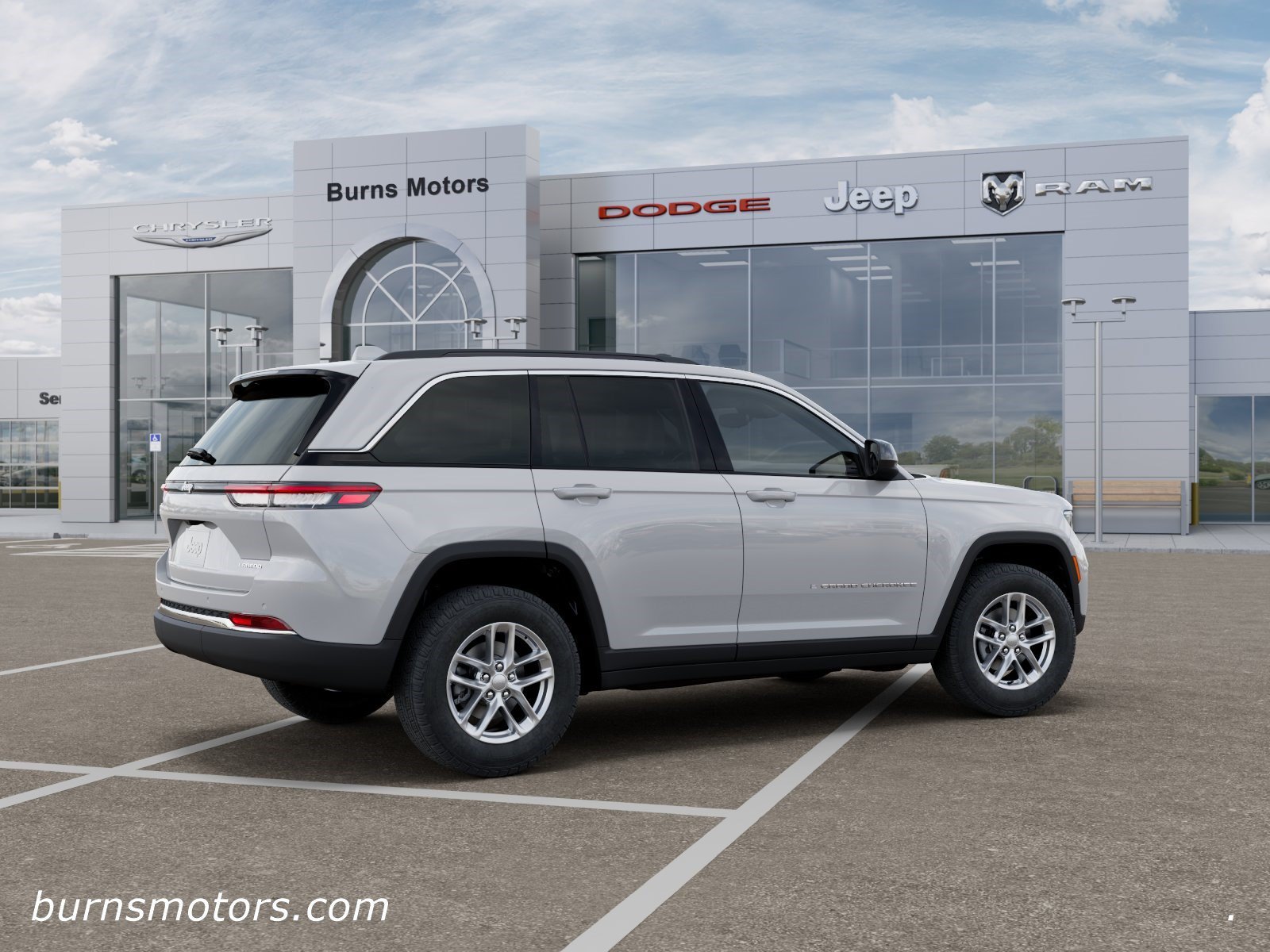New 2026 Bright White Clear-Coat Exterior Paint Jeep Laredo image 4