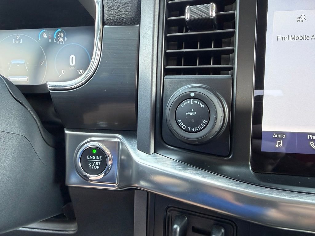 Certified Used 2023 Silver Metallic Ford Lariat image 19