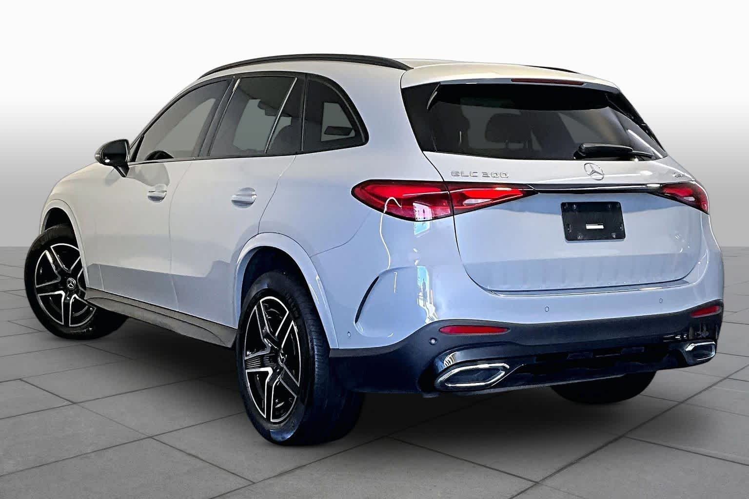 Used 2025 MANUFAKTUR Alpine Grey Mercedes-Benz GLC 300 image 12