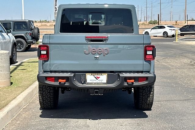 New 2026 Anvil Clear-Coat Exterior Paint Jeep Mojave image 4