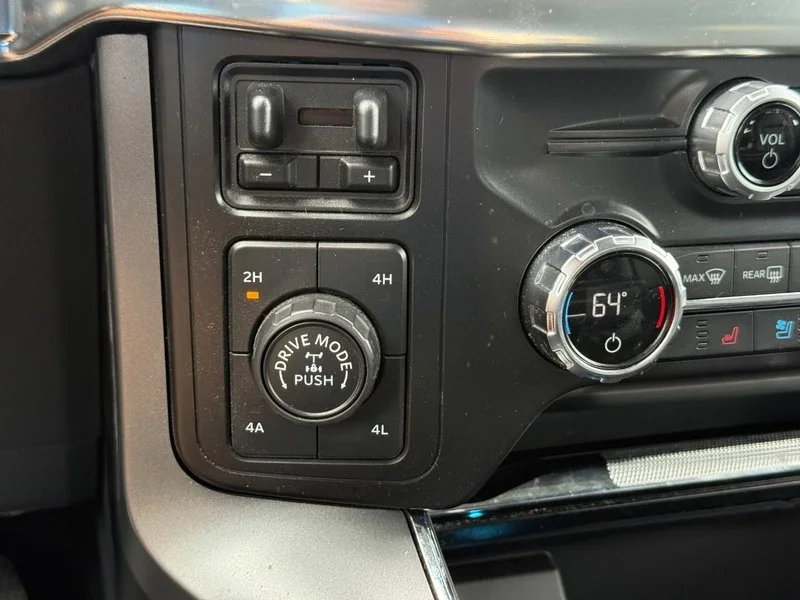 Used 2021 Guard Metallic Ford LARIAT 4WD SuperCrew 5.5