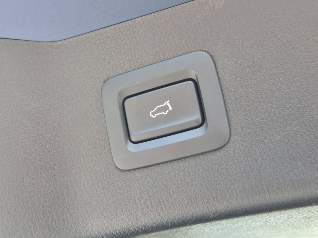 Used 2024 Blue Mazda 2.5 S Preferred Package image 7