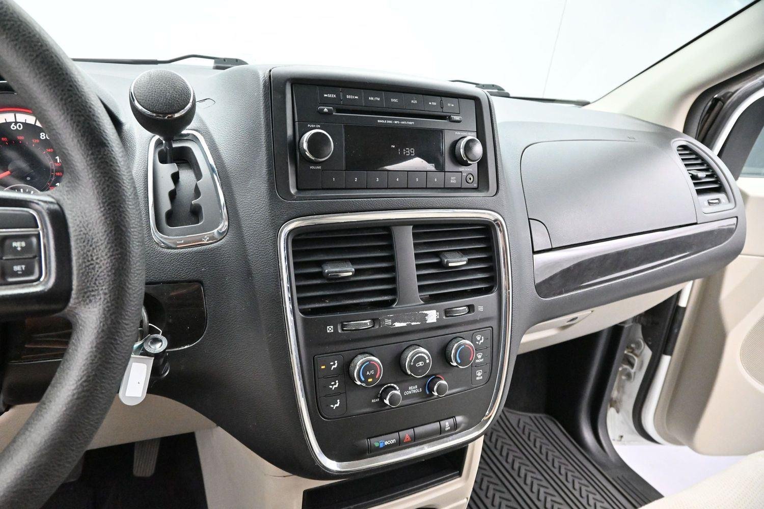 Used 2017 White Knuckle Clearcoat Dodge SE image 16