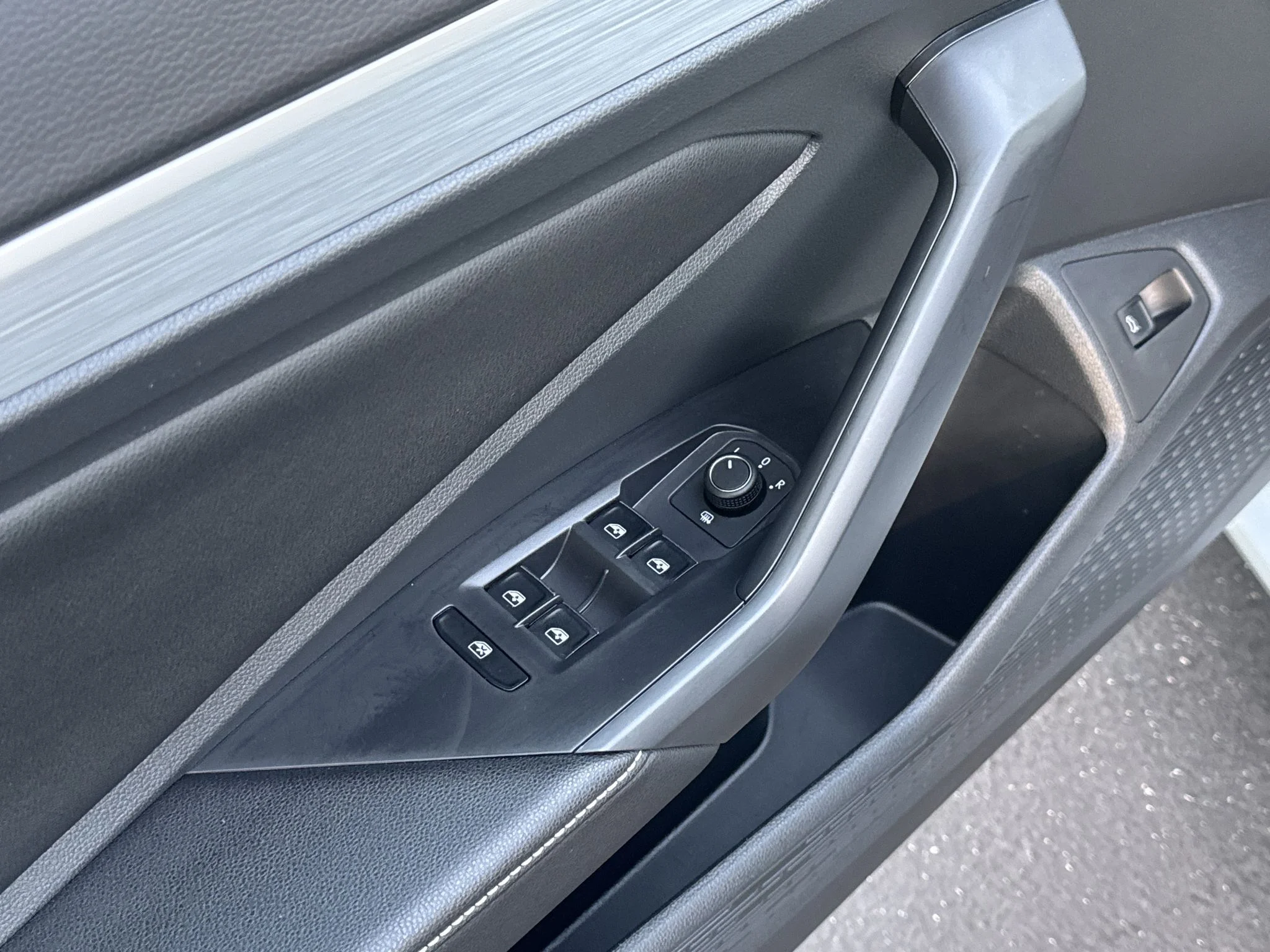 Used 2026 Monument Gray Volkswagen Sport image 13