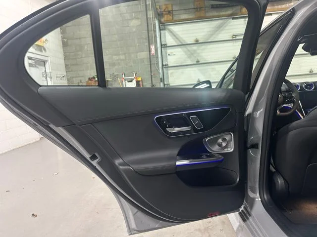 New 2026  Mercedes-Benz C 300 image 11