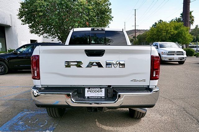 New 2026 Bright White Clear-Coat Exterior Paint RAM Tradesman image 10