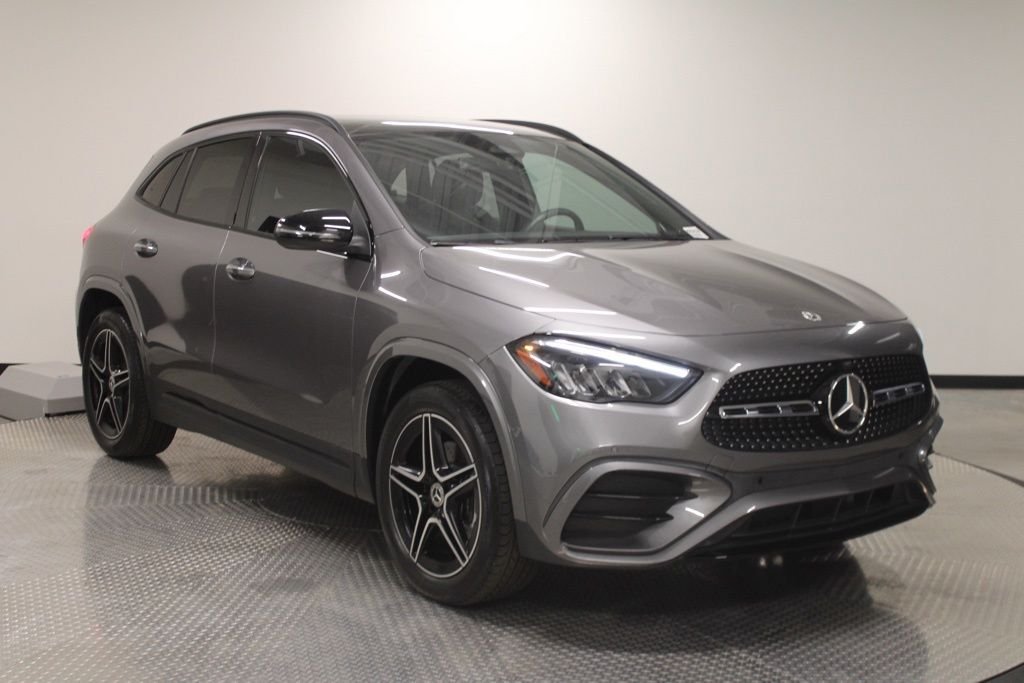 Certified Used 2025 Gray Mercedes-Benz GLA 250 image 9