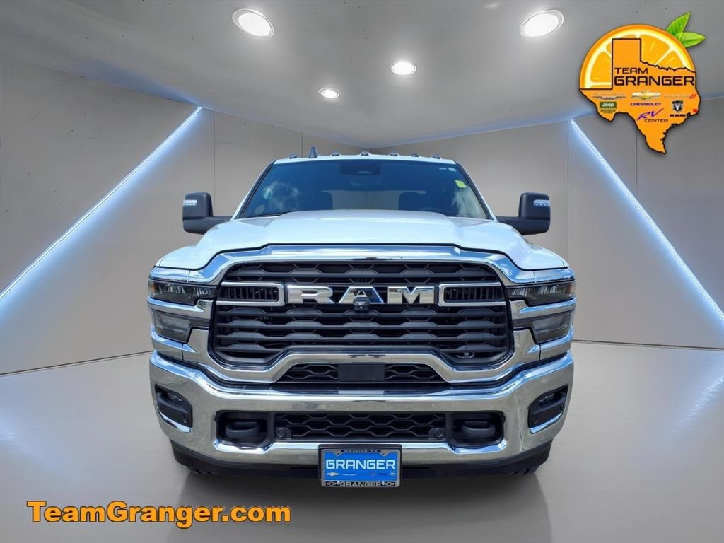 Used 2026 White Ram Big Horn image 7