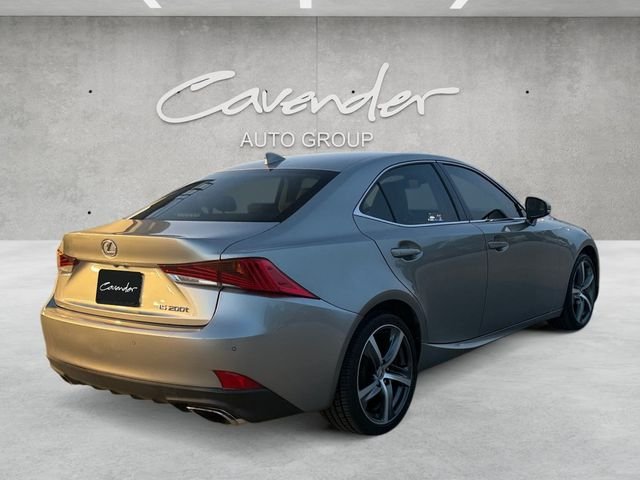 Used 2017 Silver Lexus 200t image 17