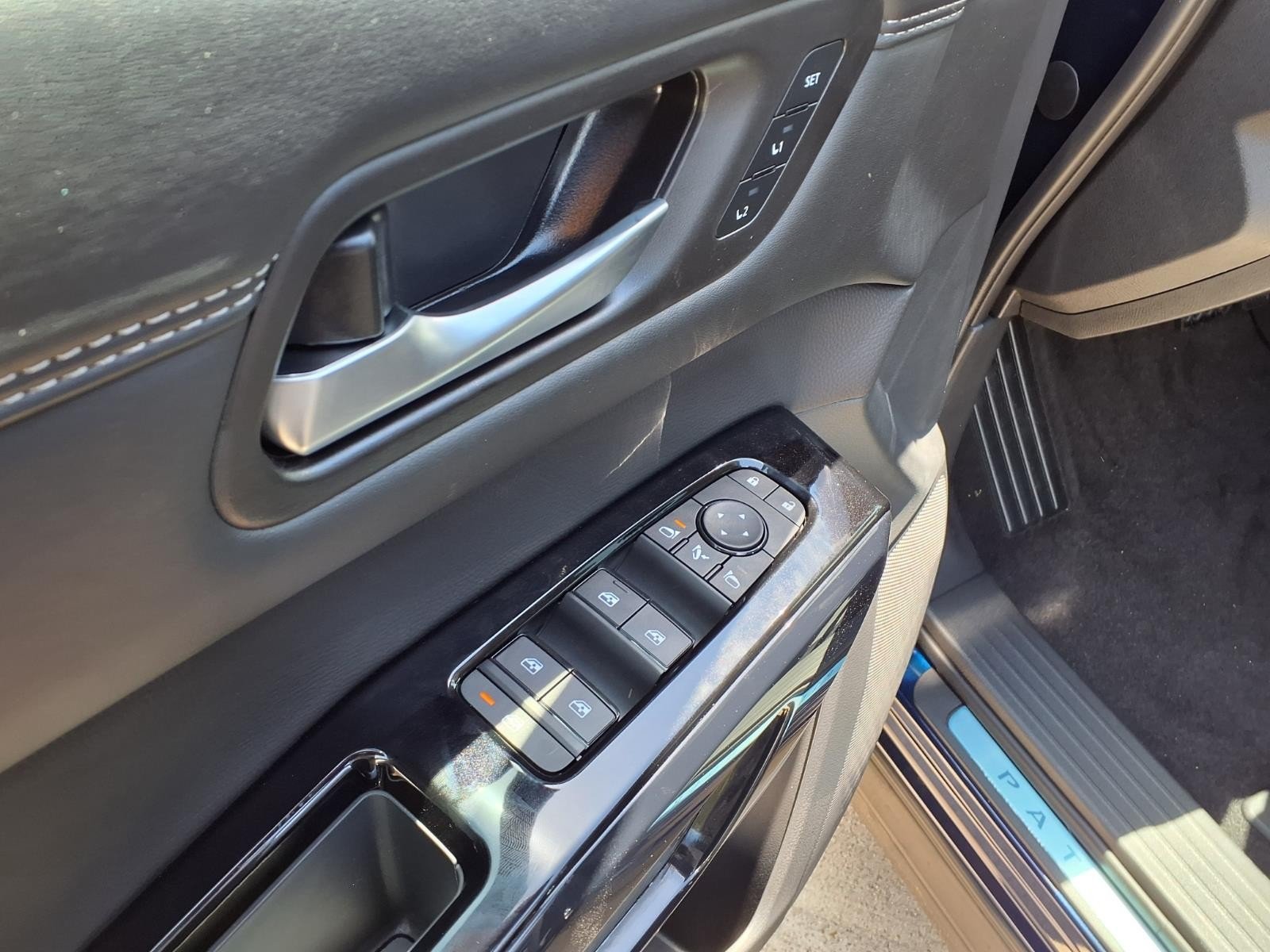 2026 Nissan Pathfinder Platinum Blue at Robbins Nissan