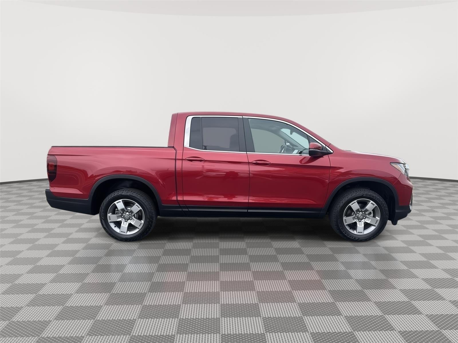 Used 2025 Radiant Red Metallic II Honda RTL image 14