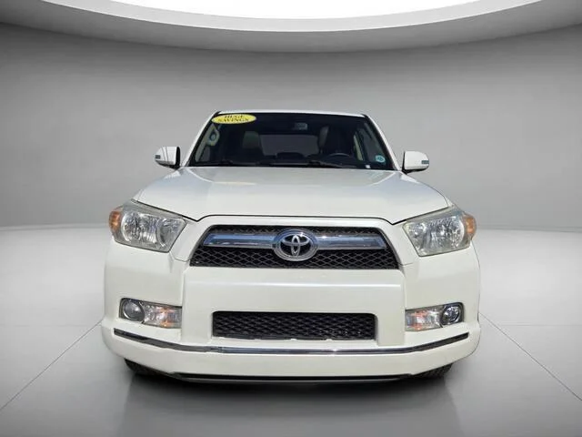 Used 2010 Blizzard Pearl Toyota Limited image 8
