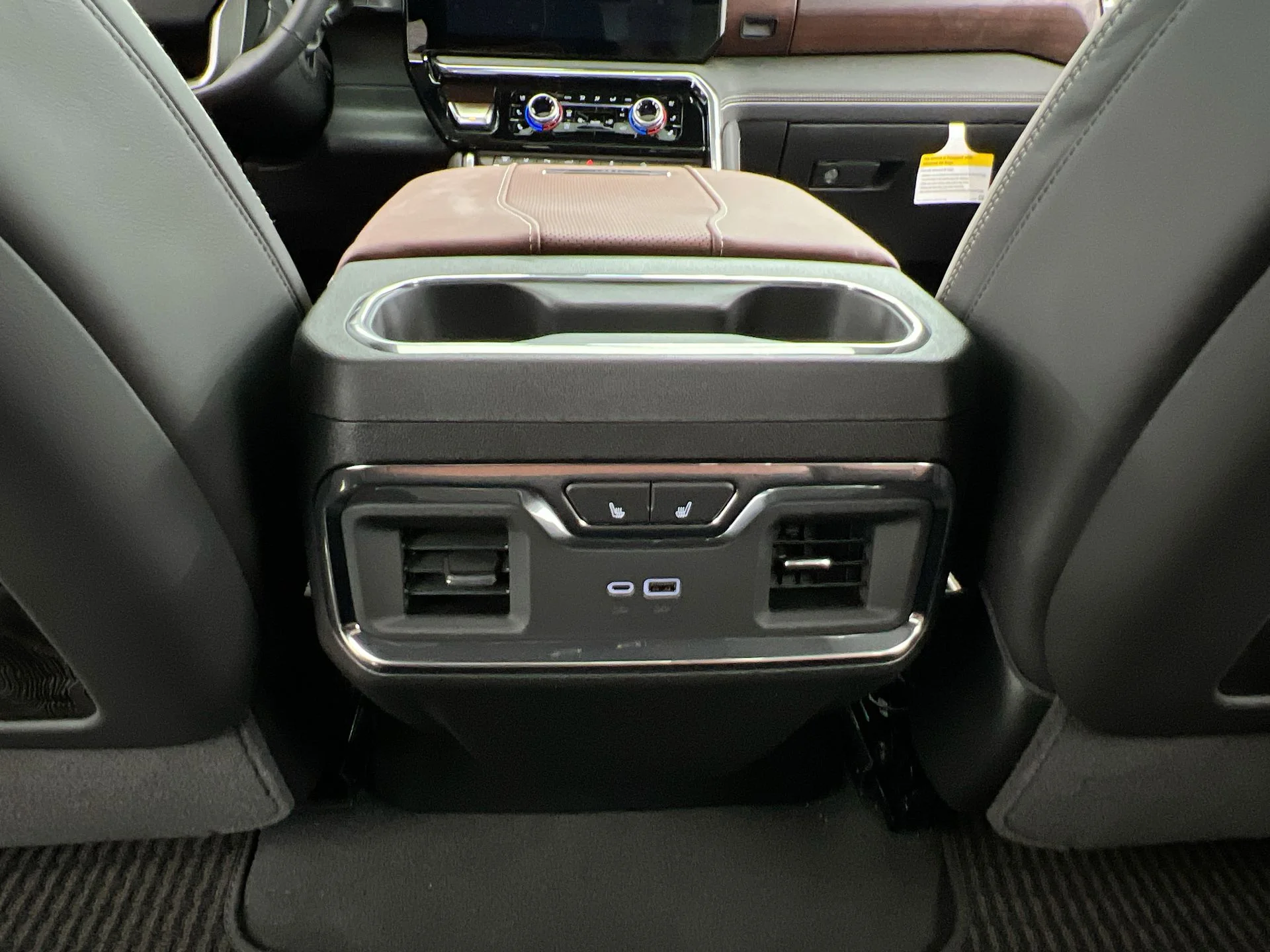 Used 2026 Black GMC Denali Ultimate image 9