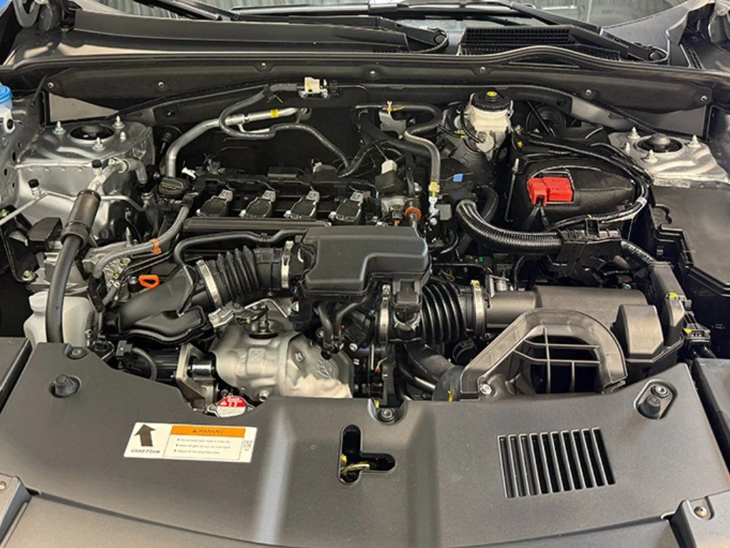 New 2026 Solar Silver Metallic Acura Base image 13