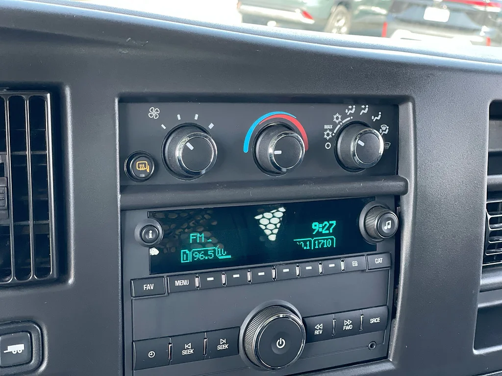 Used 2025 Summit White Chevrolet 2500 image 13
