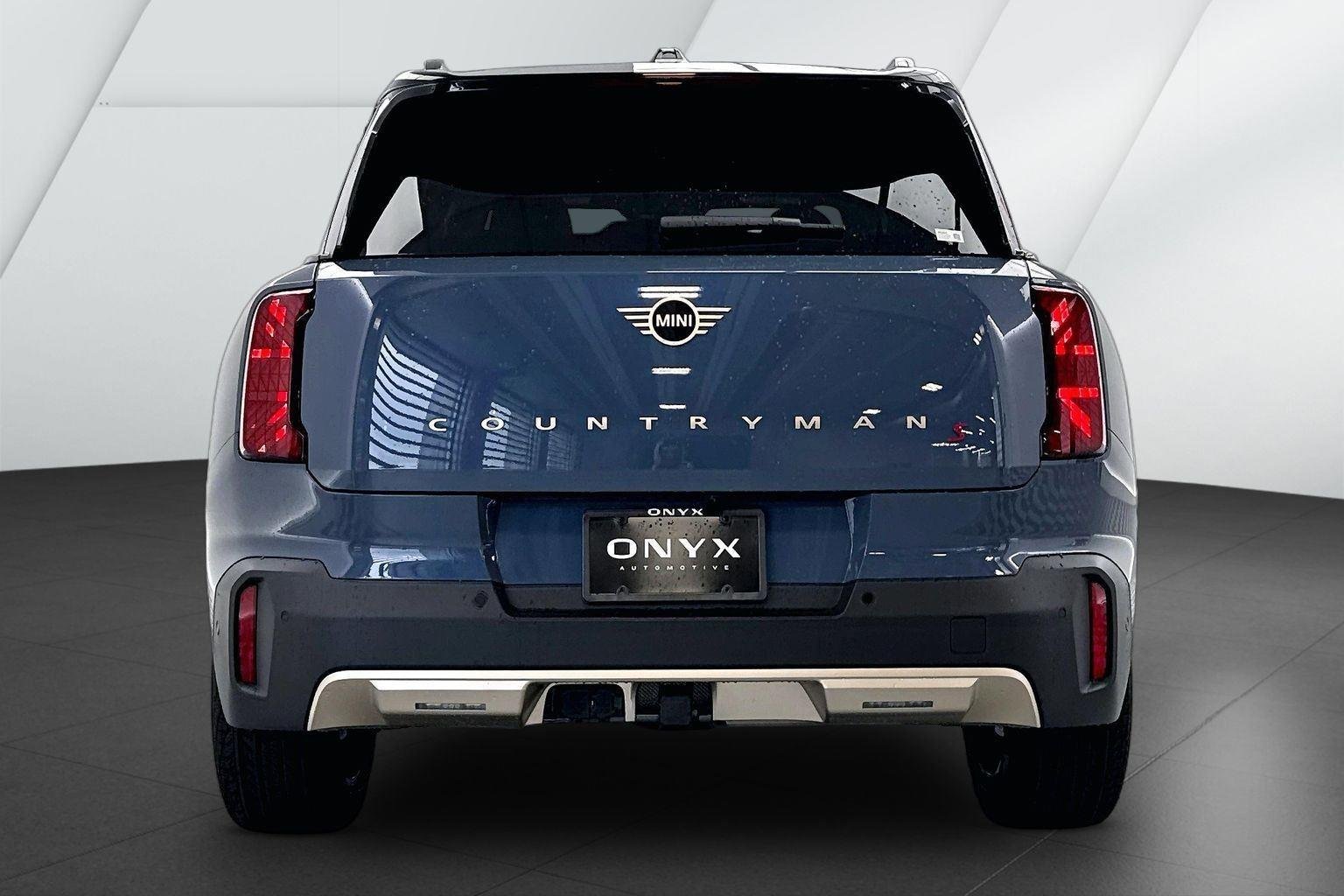 New 2027 Slate Blue Metallic MINI S image 7
