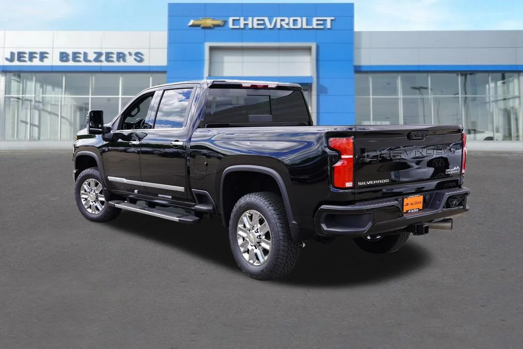 New 2026 Black Chevrolet High Country image 5