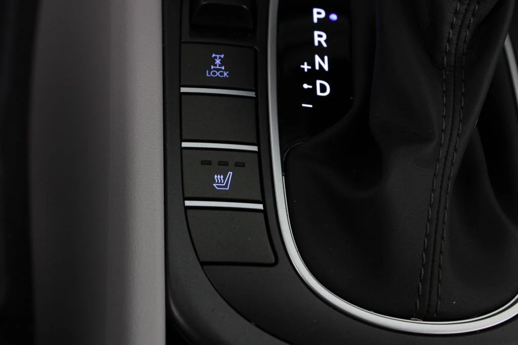 Used 2026 Gray Hyundai SEL Sport image 25