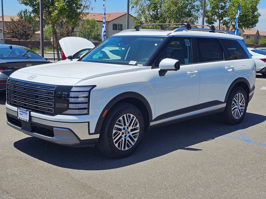 New 2026 White Hyundai SEL Premium image 3