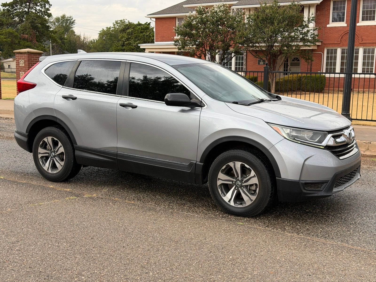 Used 2019 Honda CR-V LX with VIN 5J6RW6H35KL004970 for sale in Okarche, OK