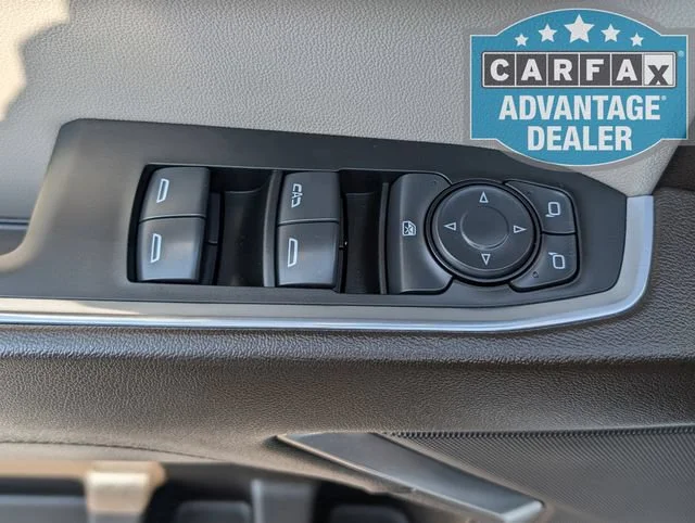 Used 2024 Summit White Chevrolet LT image 18
