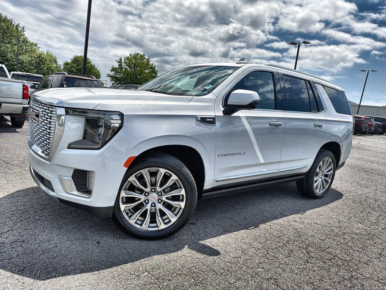 2023 GMC Yukon 2WD Denali's photo