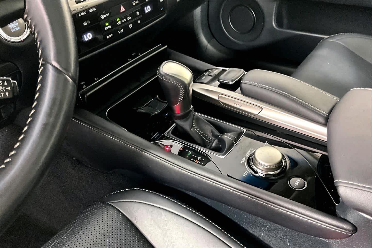 Used 2016 Nebula Gray Pearl Lexus  image 15