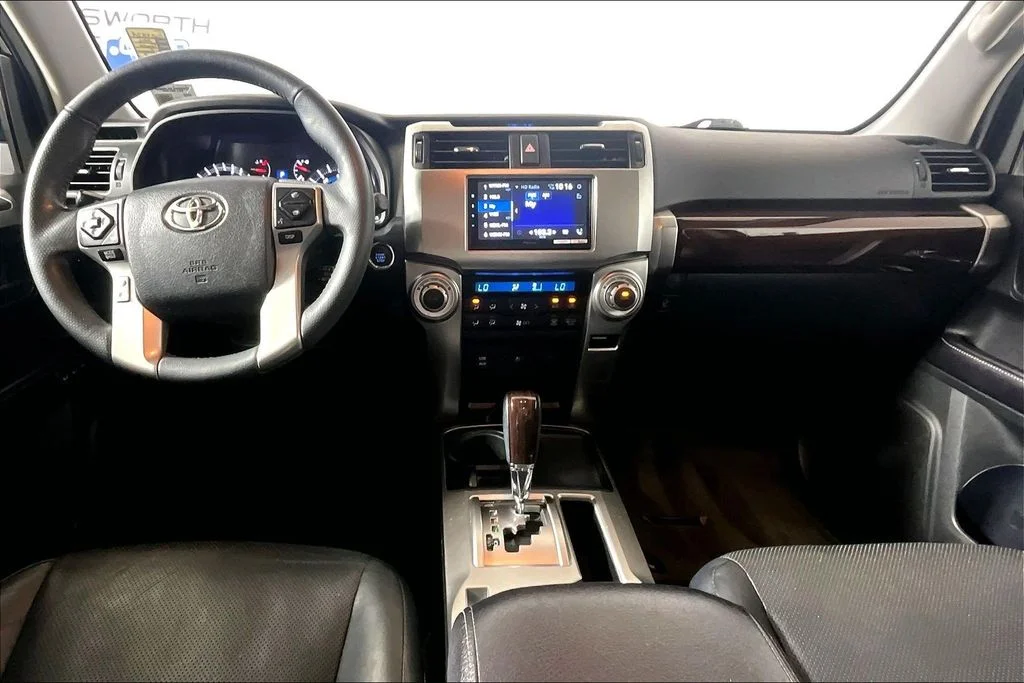 Used 2016 Black Toyota  image 11
