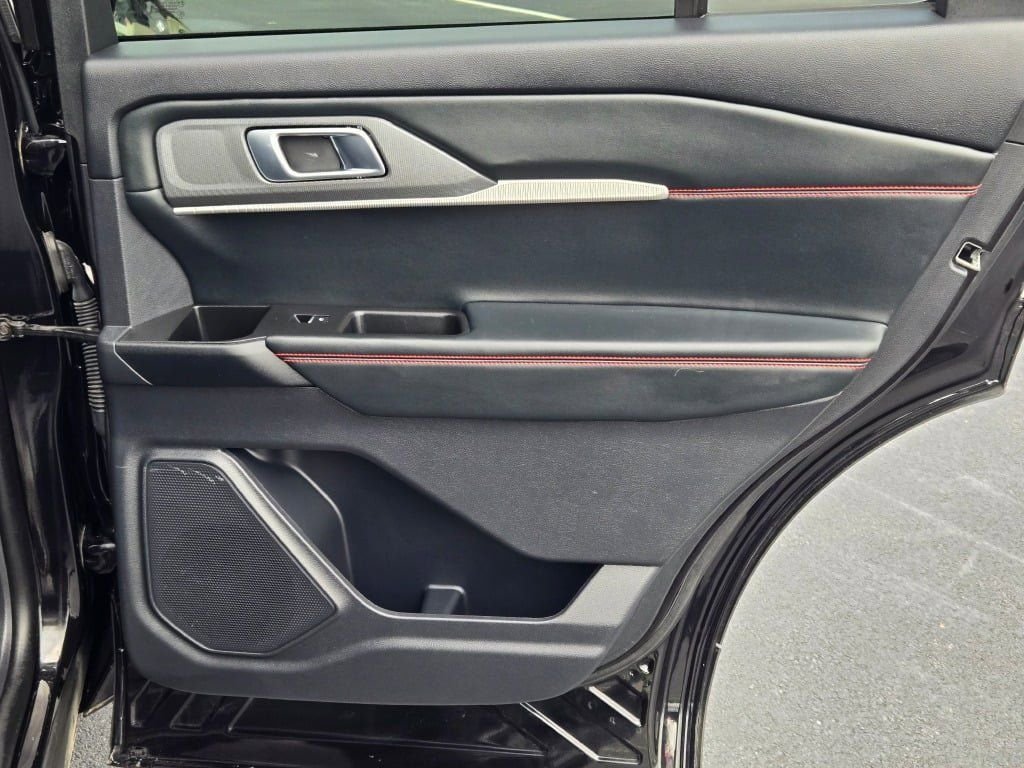 Certified Used 2025 Black Metallic Ford ST-Line image 10