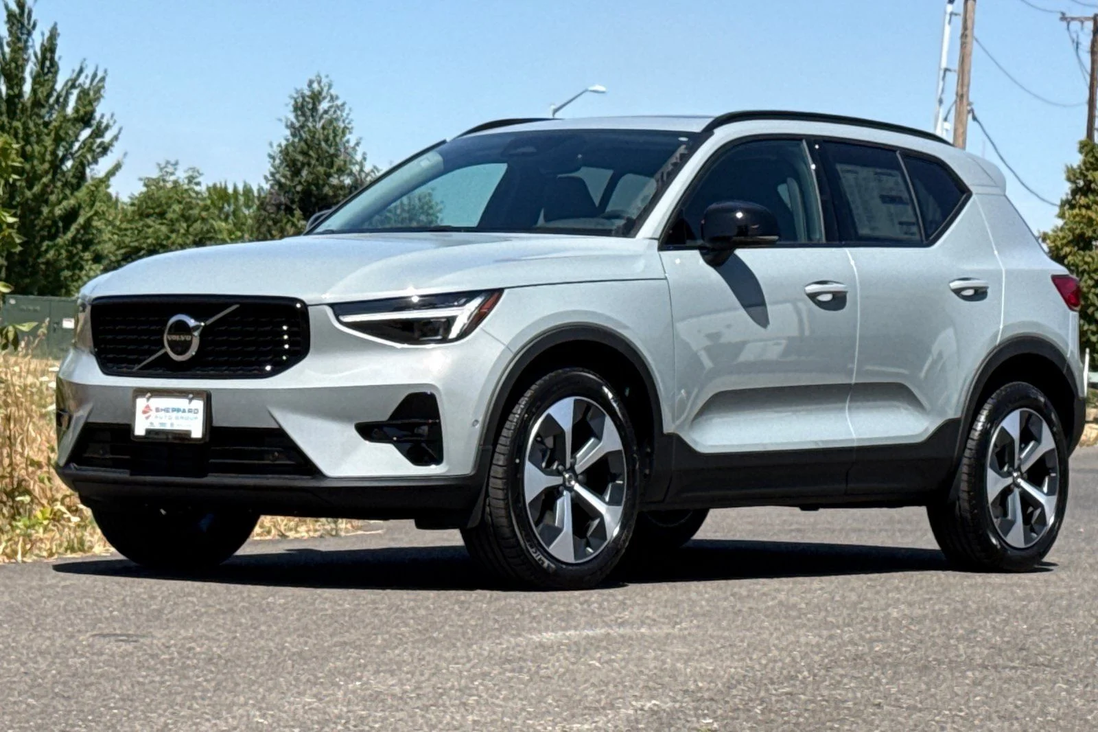 New 2026 Vapour Grey Volvo Plus image 7