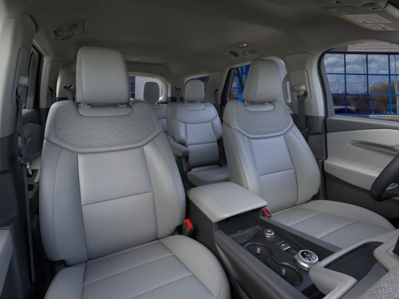 New 2026 Vapor Blue Metallic Ford Active image 74