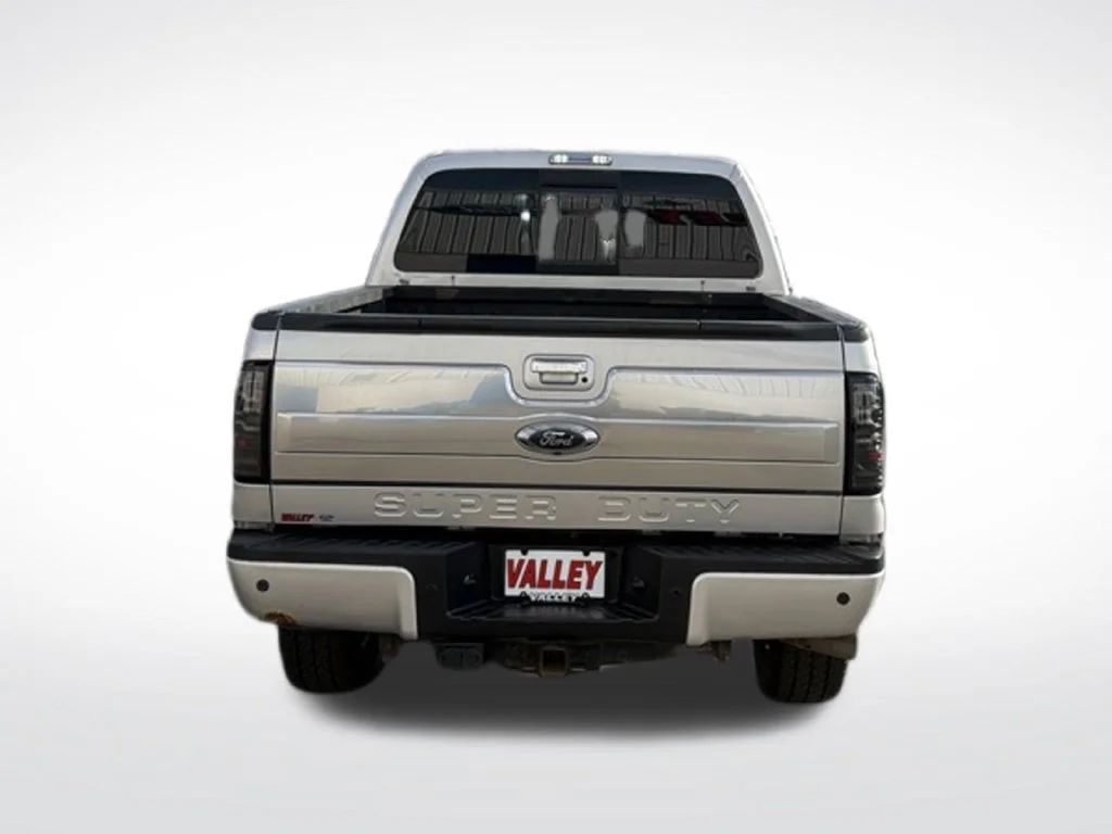 Used 2015 Ingot Silver Ford Lariat image 10