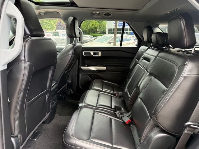 Used 2023 Red Ford XLT image 23