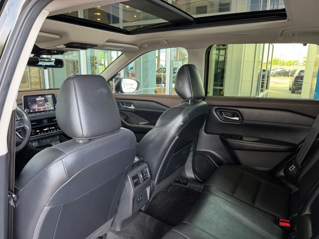 Used 2023 Black Nissan SV image 24