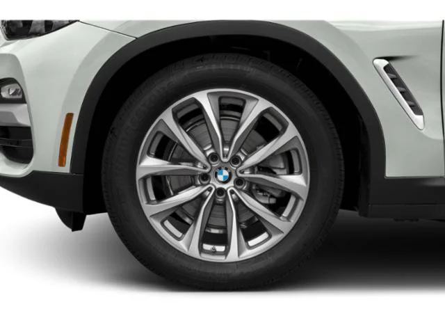 Used 2020 Dark Graphite Metallic BMW xDrive30i image 14