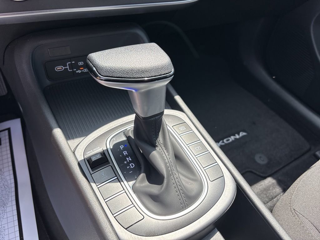 Certified Used 2026 Blue Hyundai SE image 25