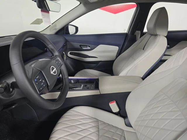 New 2026 Aspen White TriCoat Nissan SL image 17