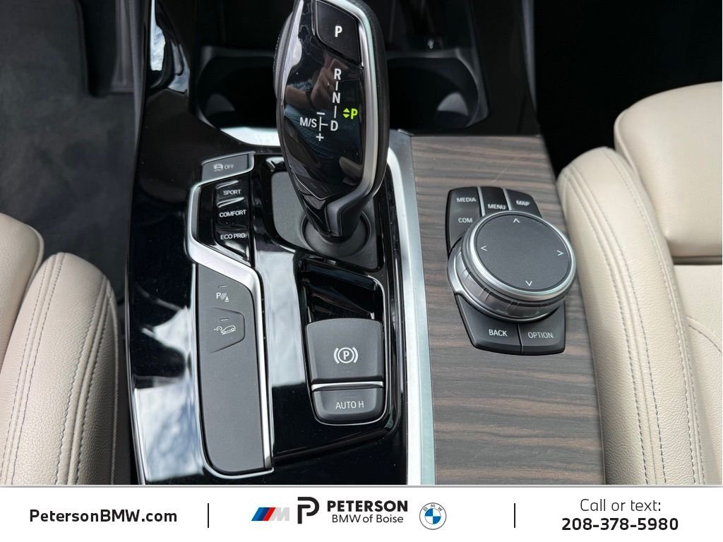 Used 2019 Silver BMW xDrive30i image 23