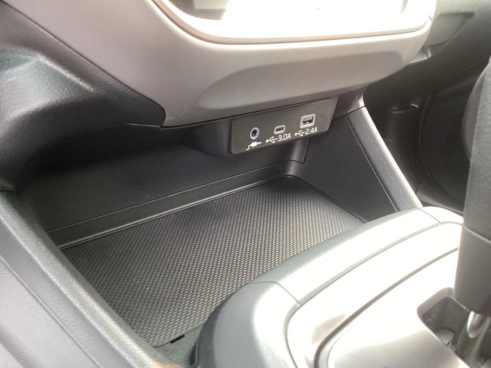 Used 2024 Crystal White Pearl Subaru Premium image 22