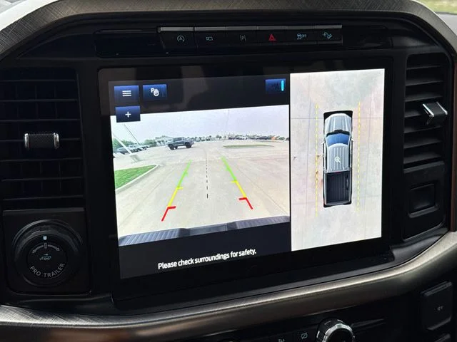 Used 2021  Ford King Ranch image 25
